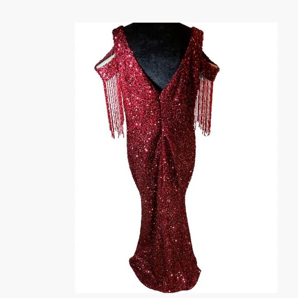 Unbranded Red Sequin Gown with V-Neck Illusion Front and V-Neck Back Size 18 EUC - Picture 4 of 13